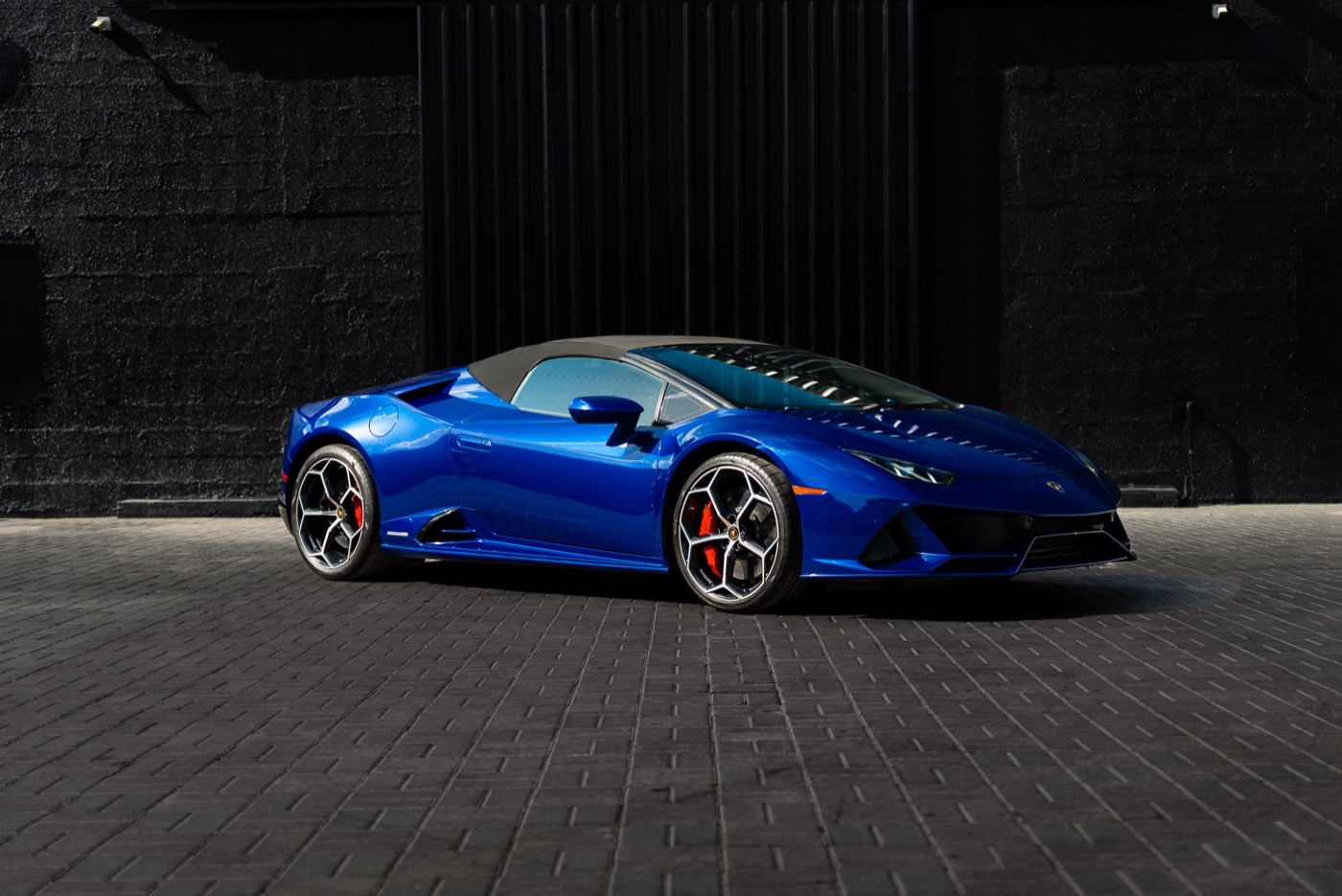 Lamborghini Huracán EVO Spyder bleue