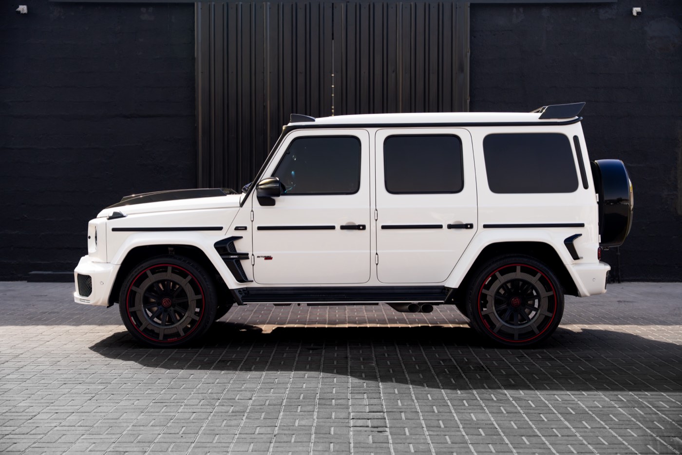 Mercedes G Brabus en location à Dubaï