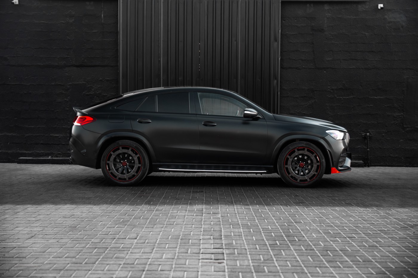 Mercedes GLE Brabus 800 en location à Dubaï